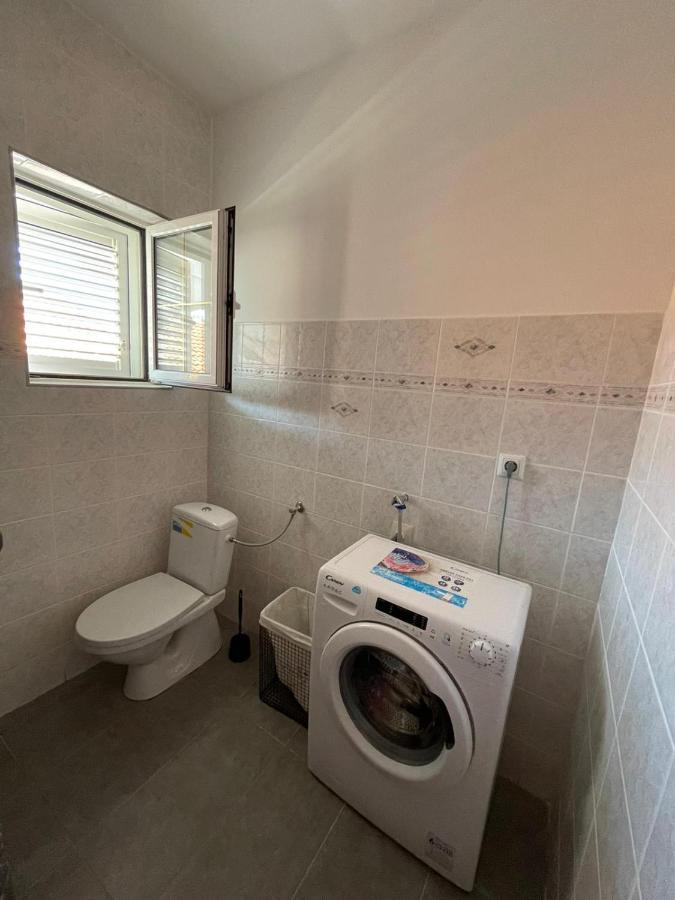 Apartmani Ira 维尔 外观 照片